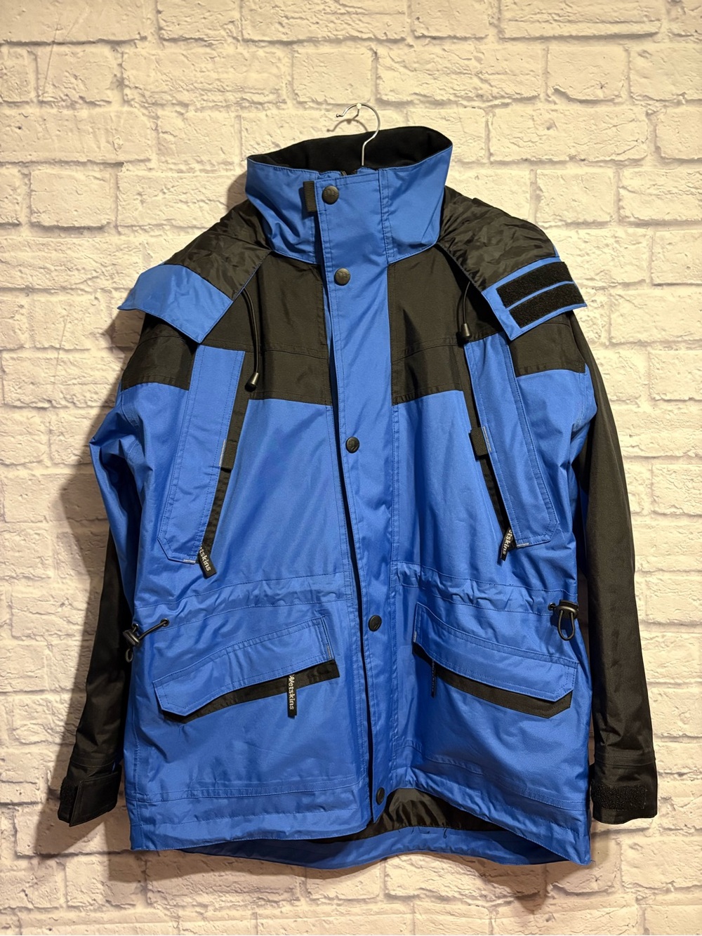 Wetskins Men's Blue and Black Rain Jacket Small